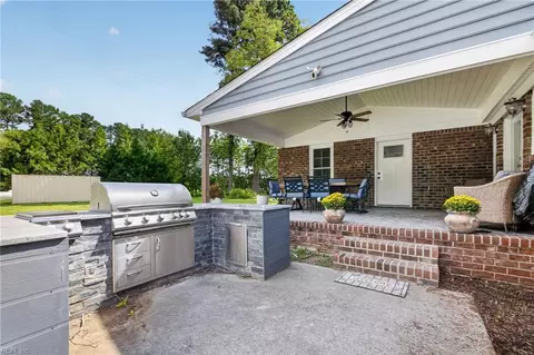 Exterior - 1908 Benefit Rd, Chesapeake, VA 23322 photo 4 of 6