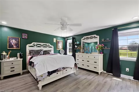 Bedroom - 1908 Benefit Rd, Chesapeake, VA 23322 photo 6 of 8
