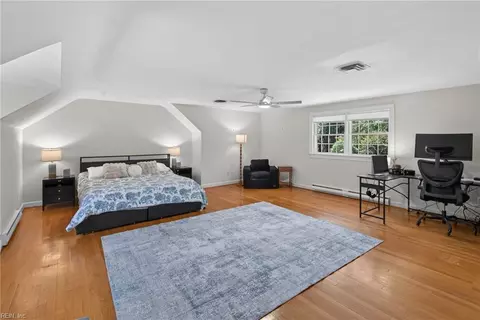 Bedroom - 341 Wrexham Ct, Hampton, VA 23669 photo 6 of 6