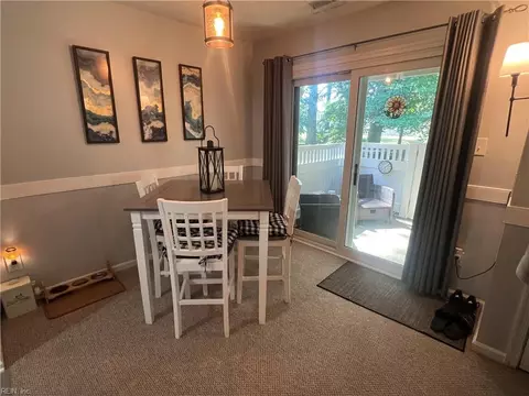 Dining - 5 Salt Marsh Quay Quay #5A, Hampton, VA 23666 photo 2 of 2