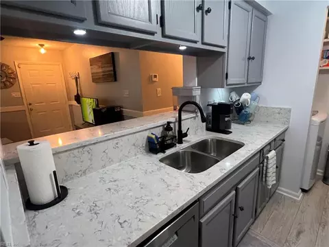 Kitchen - 5 Salt Marsh Quay Quay #5A, Hampton, VA 23666 photo 2 of 4