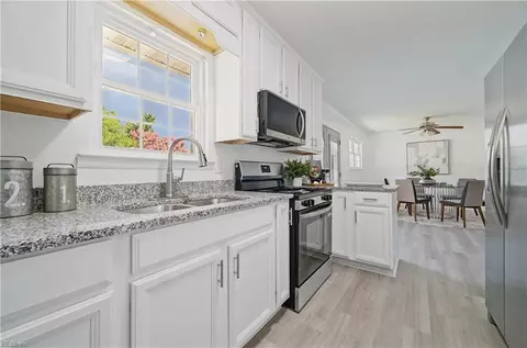 Kitchen - 2 Butler Farm Rd, Hampton, VA 23666 photo 2 of 2