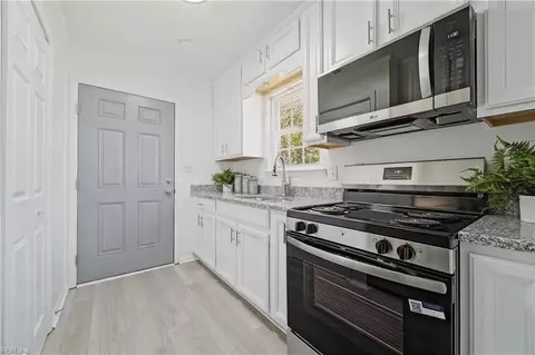 Kitchen - 2 Butler Farm Rd, Hampton, VA 23666 photo 1 of 2