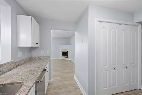 Entry Way - 2204 Lesner Cres #101, Virginia Beach, VA 23451 photo 1 of 1
