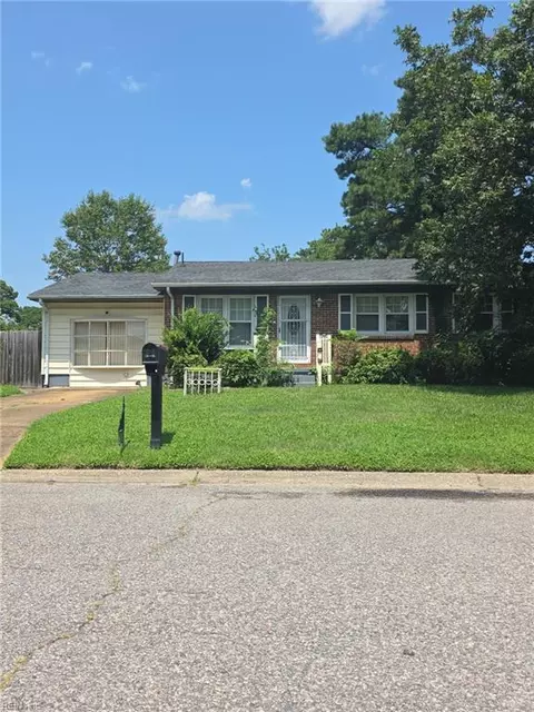 1102 E Jamal Ln, Portsmouth, VA 23701
