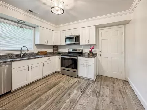 Kitchen - 2948 Tyre Neck Rd, Chesapeake, VA 23321 photo 1 of 3