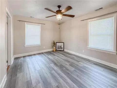 Bedroom - 2948 Tyre Neck Rd, Chesapeake, VA 23321 photo 1 of 4