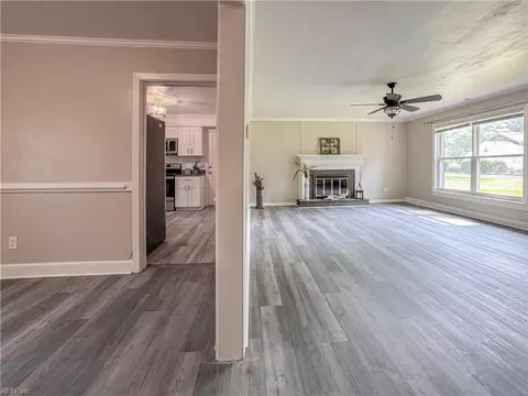 Entry Way - 2948 Tyre Neck Rd, Chesapeake, VA 23321 photo 1 of 2