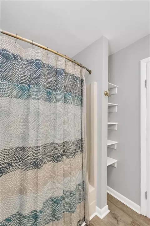 Bath - 1048 E Ocean View Ave, Norfolk, VA 23503 photo 2 of 6
