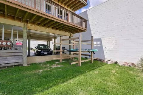 Exterior - 1048 E Ocean View Ave, Norfolk, VA 23503 photo 6 of 7