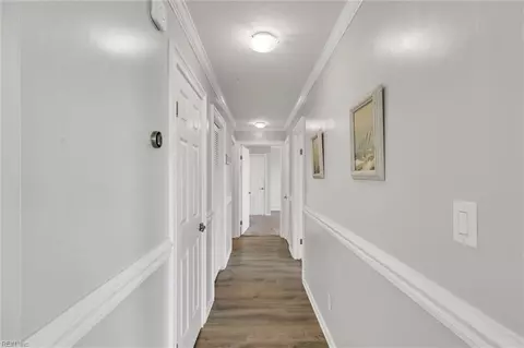 Entry Way - 1048 E Ocean View Ave, Norfolk, VA 23503 photo 1 of 2