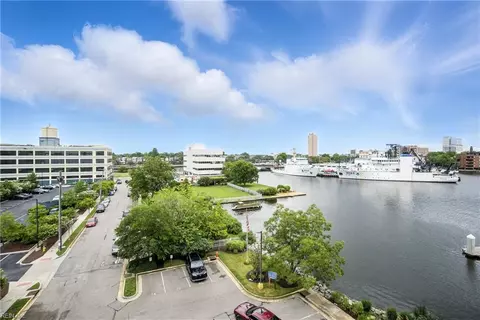 40 Rader St #413, Norfolk, VA 23510