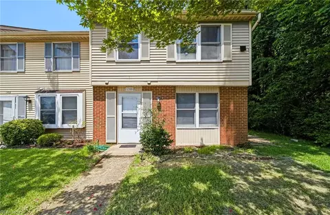 1300 Vanasse Ct, Hampton, VA 23666 photo 1