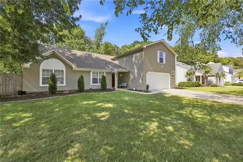 2990 Sugar Maple Dr, Virginia Beach, VA 23453