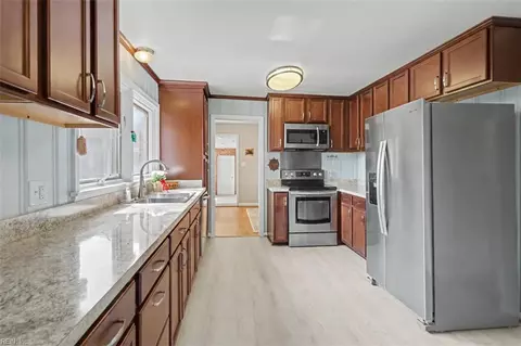 Kitchen - 12 Pine Cone Dr, Hampton, VA 23669 photo 3 of 3