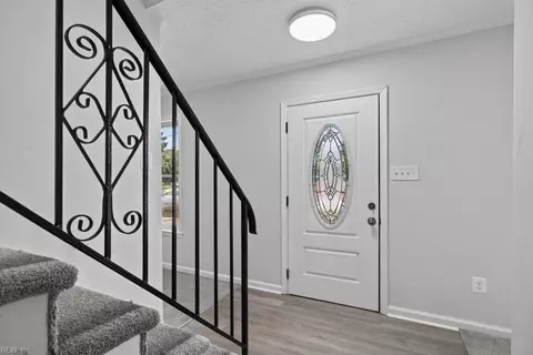 Entry Way - 56 Banister Dr, Hampton, VA 23666 photo 1 of 1