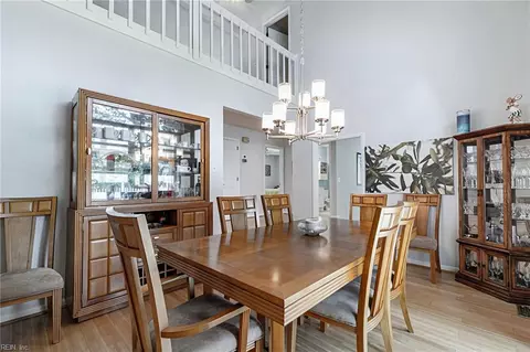 Dining - 17 Fields Dr, Hampton, VA 23664 photo 2 of 2