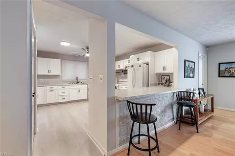 Kitchen - 17 Fields Dr, Hampton, VA 23664 photo 1 of 4