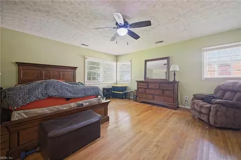 Other - 618 Smith St, Hampton, VA 23661 photo 3 of 9