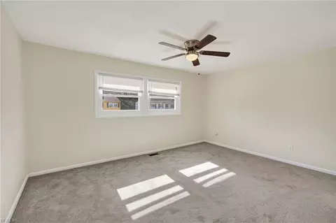 Bedroom - 208 Lowden Hunt Dr, Hampton, VA 23666 photo 14 of 14