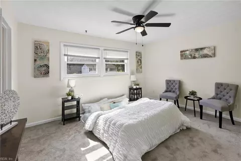 Bedroom - 208 Lowden Hunt Dr, Hampton, VA 23666 photo 2 of 14