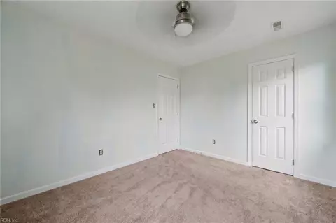 Bedroom - 27 Steeplechase Loop, Hampton, VA 23666 photo 4 of 5