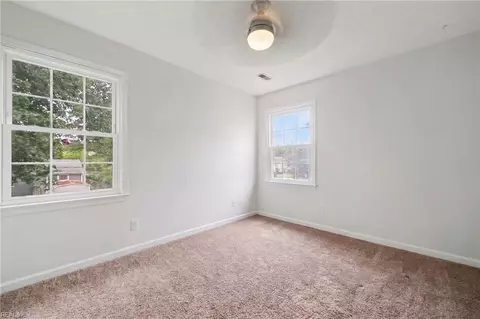 Bedroom - 27 Steeplechase Loop, Hampton, VA 23666 photo 3 of 5