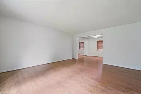 Living - 27 Steeplechase Loop, Hampton, VA 23666 photo 3 of 4