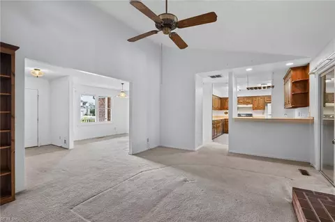 Living - 47 W River Point Dr, Hampton, VA 23669 photo 3 of 8