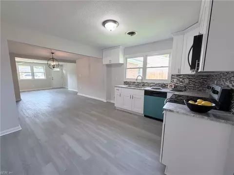 Kitchen - 419 Rogers Ave, Hampton, VA 23664 photo 1 of 3