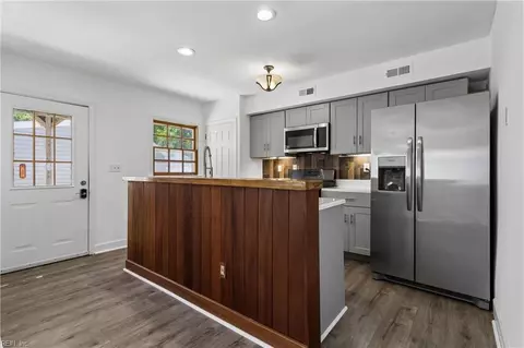 Other - 20 Magnolia Pl, Hampton, VA 23669 photo 5 of 16