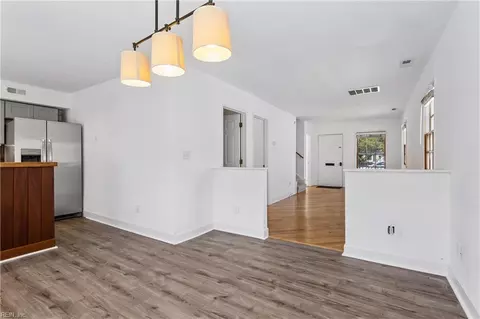 Other - 20 Magnolia Pl, Hampton, VA 23669 photo 3 of 16