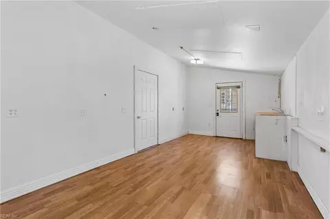 Other - 20 Magnolia Pl, Hampton, VA 23669 photo 14 of 16