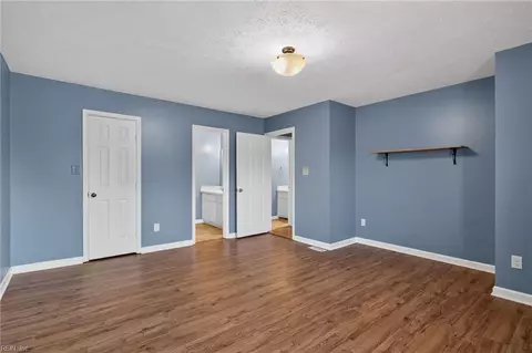 Bedroom - 28 Bonney Ln, Hampton, VA 23669 photo 4 of 4