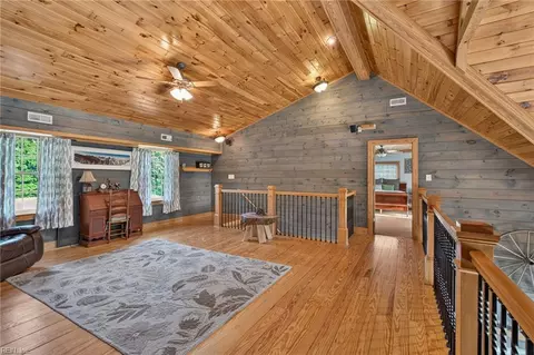 Entry Way - 11161 Comet Rd, Smithfield, VA 23430 photo 3 of 3