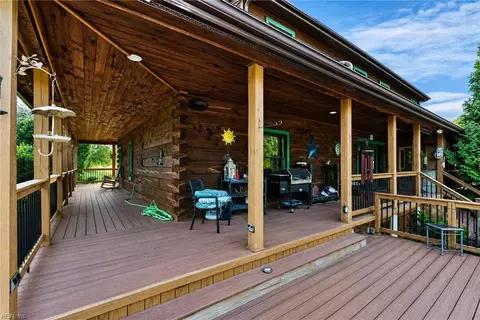 Exterior - 11161 Comet Rd, Smithfield, VA 23430 photo 7 of 17