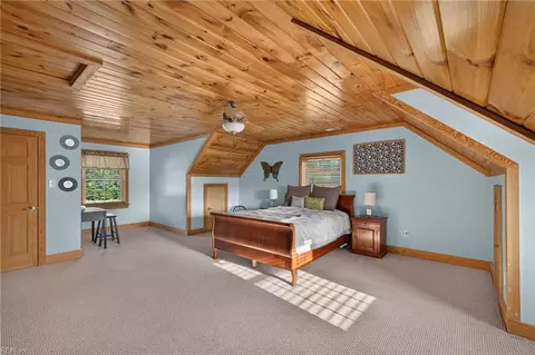 Bedroom - 11161 Comet Rd, Smithfield, VA 23430 photo 3 of 5
