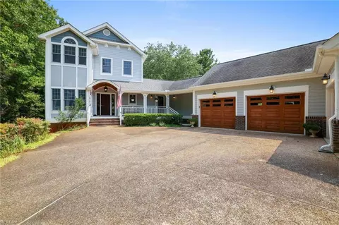 207 Megan Loop S, Hertford, NC 27944