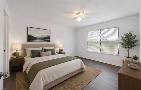 149 Windsor Castle Dr #E, Newport News, VA 23608