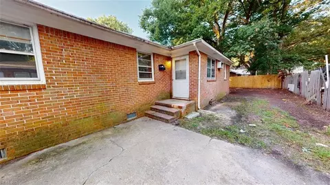 Exterior - 1252 Norview Ave, Norfolk, VA 23513 photo 1 of 6