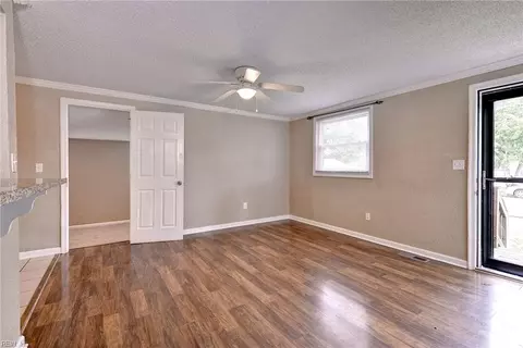 Living - 1926 Demetro Dr, Hampton, VA 23663 photo 2 of 5