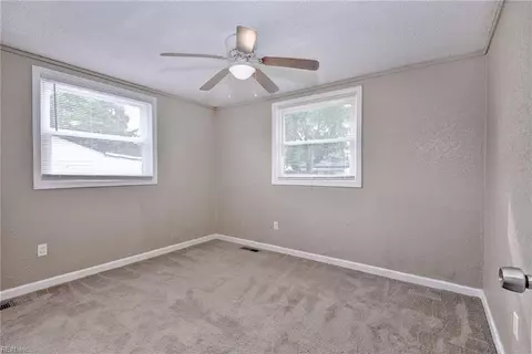Bedroom - 1926 Demetro Dr, Hampton, VA 23663 photo 1 of 3