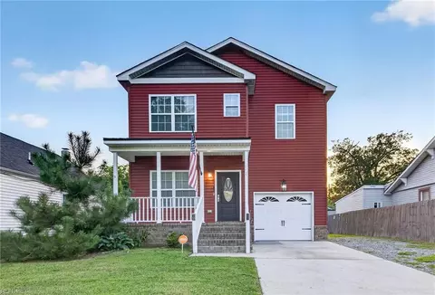 2504 Des Moines Ave, Portsmouth, VA 23704