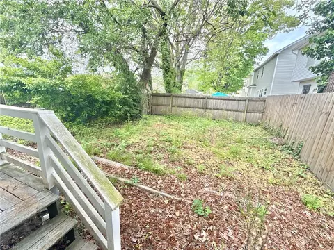 Exterior - 3409 Shell Rd, Hampton, VA 23661 photo 3 of 7