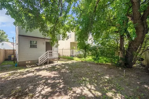 Exterior - 3409 Shell Rd, Hampton, VA 23661 photo 7 of 7