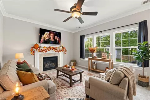 3608 Royal Palm Arch, Virginia Beach, VA 23452