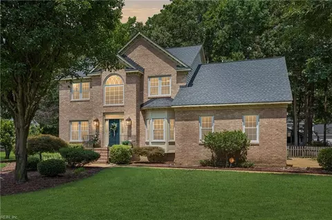 18 Emmaus Rd, Poquoson, VA 23662