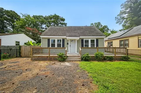21 Appomattox Ave, Portsmouth, VA 23702