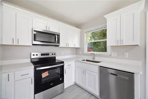 Kitchen - 4141 3rd St, Chesapeake, VA 23324 photo 1 of 2