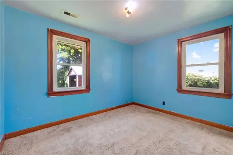 Bedroom - 2425 Grandy Ave, Norfolk, VA 23509 photo 5 of 7